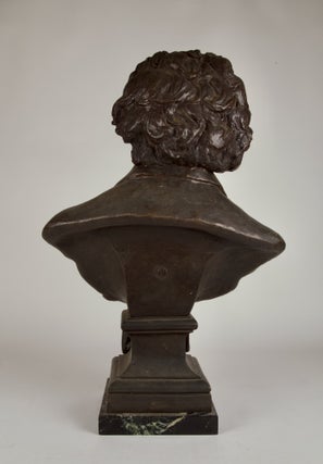 Fine large bronze portrait bust